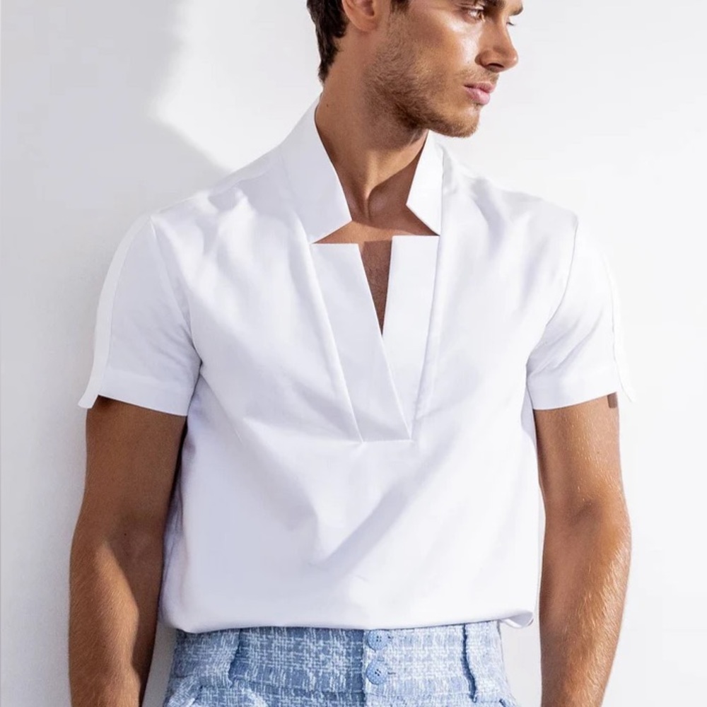 ORTTU men’s star neck white short sleeve shirt
